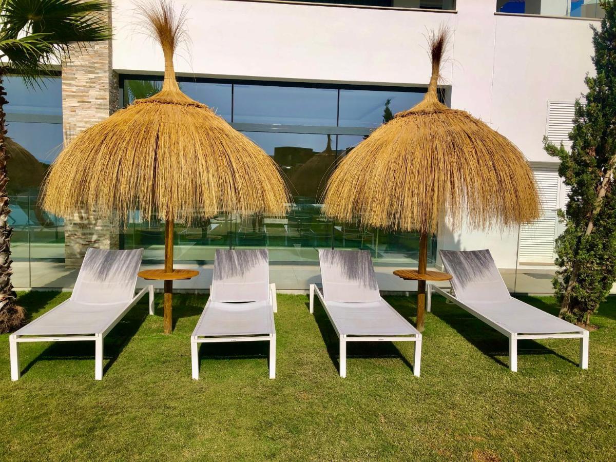 Modern Apartment In Front Of Cabopino Golf Марбеля Екстериор снимка