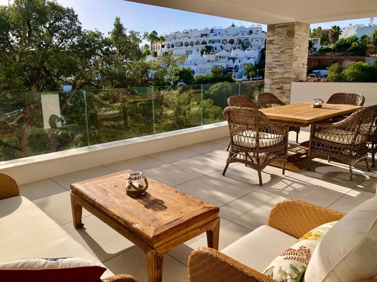 Modern Apartment In Front Of Cabopino Golf Марбеля Екстериор снимка
