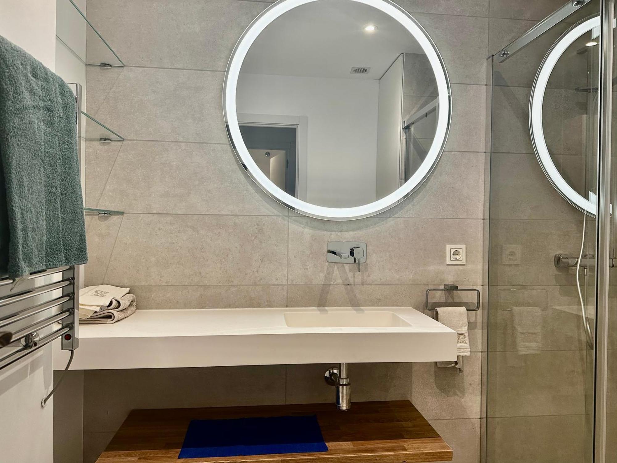 Modern Apartment In Front Of Cabopino Golf Марбеля Екстериор снимка